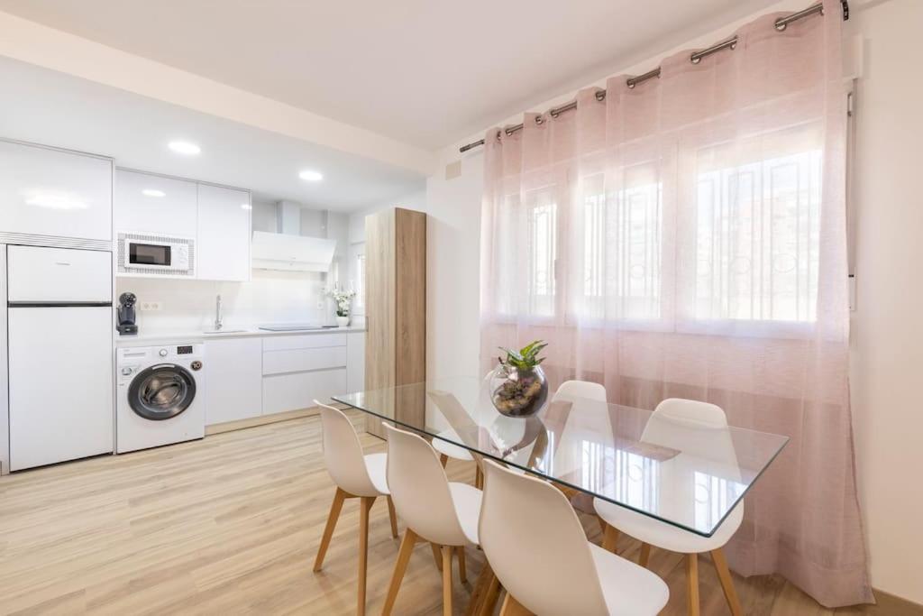 Neptuno Deluxe Apartment กรานาดา ภายนอก รูปภาพ