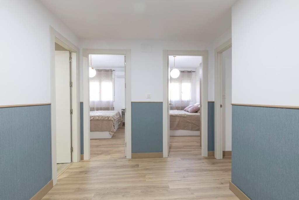 Neptuno Deluxe Apartment กรานาดา ภายนอก รูปภาพ