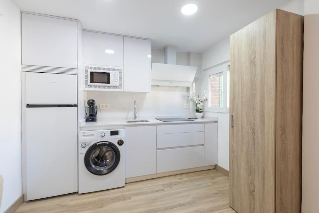 Neptuno Deluxe Apartment กรานาดา ภายนอก รูปภาพ