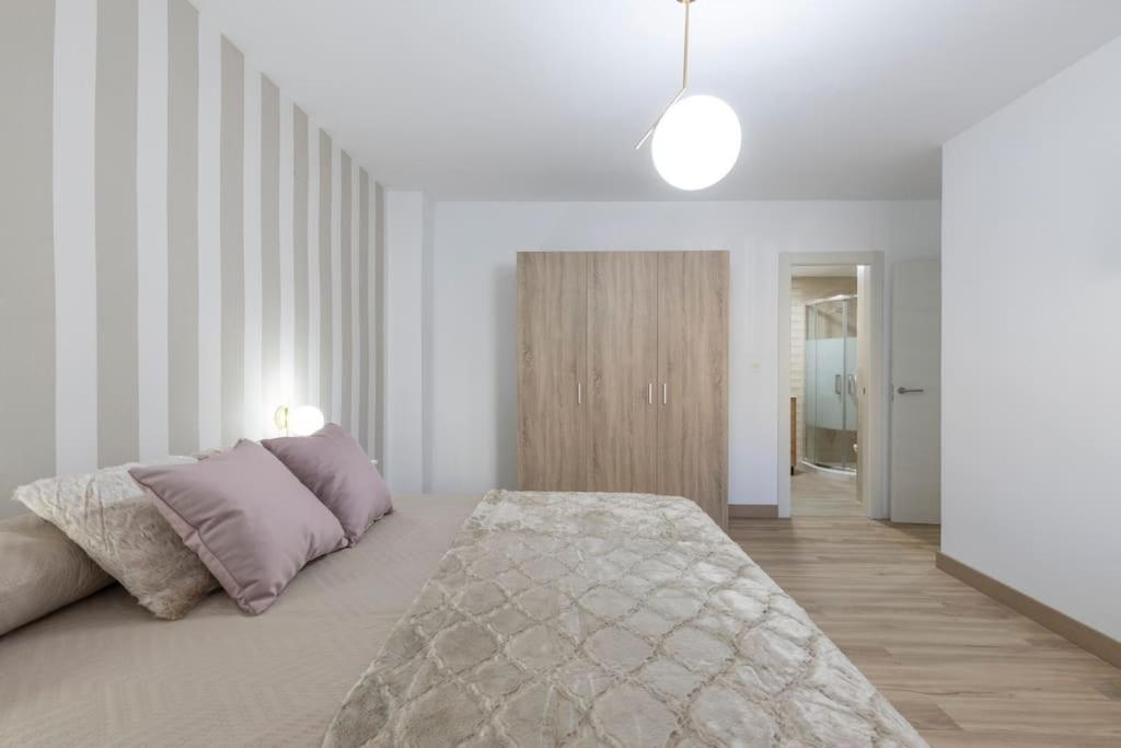 Neptuno Deluxe Apartment กรานาดา ภายนอก รูปภาพ